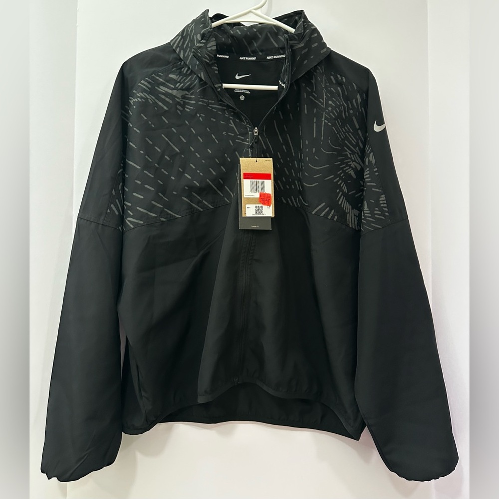 Nike Dri-FIT Run Division Women's Reflective Running Jacket size L